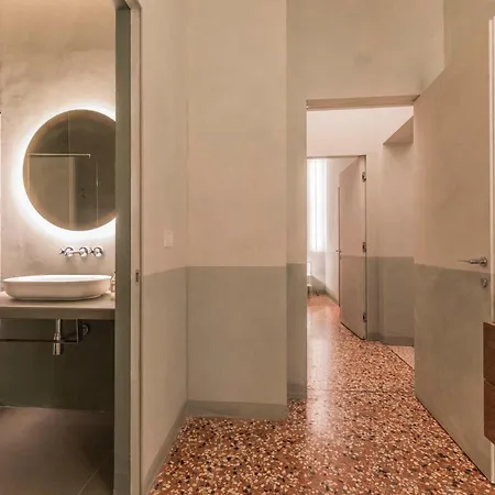 Palazzo Archimede In Palazzo Storico 301